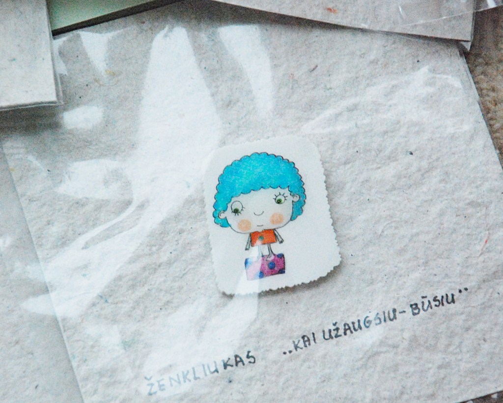 shrink plastic; susitraukiantis plastikas