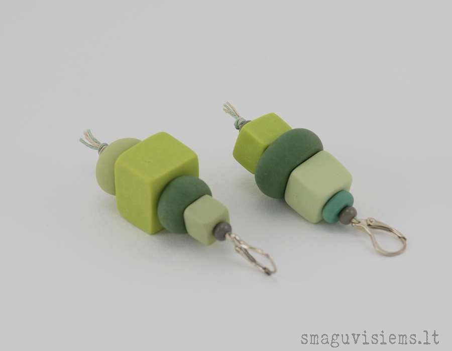 papuošalų serija "Be makiažo. Tikras."