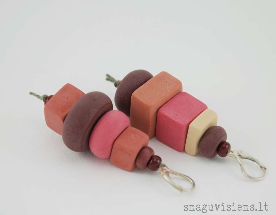 papuošalų serija "Be makiažo. Tikras."