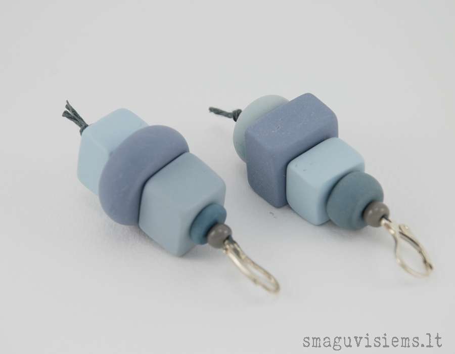 papuošalų serija "Be makiažo. Tikras."