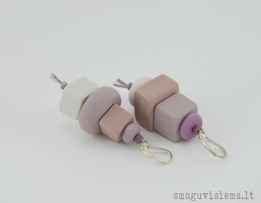 papuošalų serija "Be makiažo. Tikras."