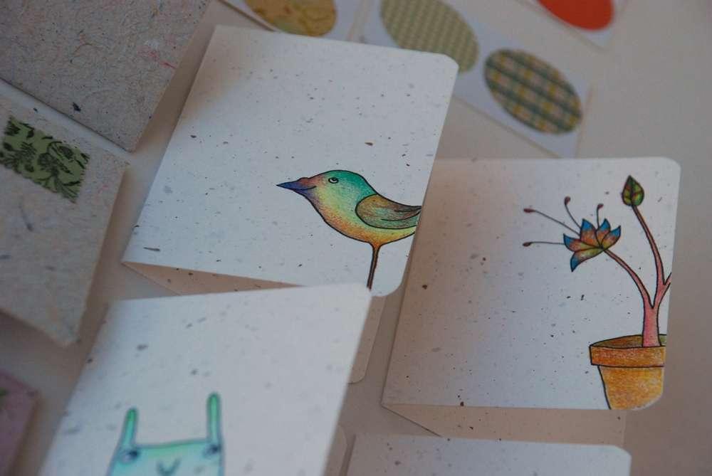 Vokų su atvirukais rinkinys džiugioms mintims pakuoti