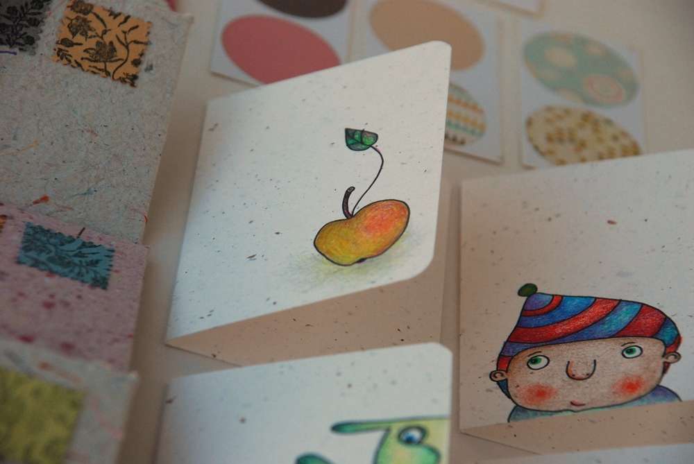 Vokų su atvirukais rinkinys džiugioms mintims pakuoti