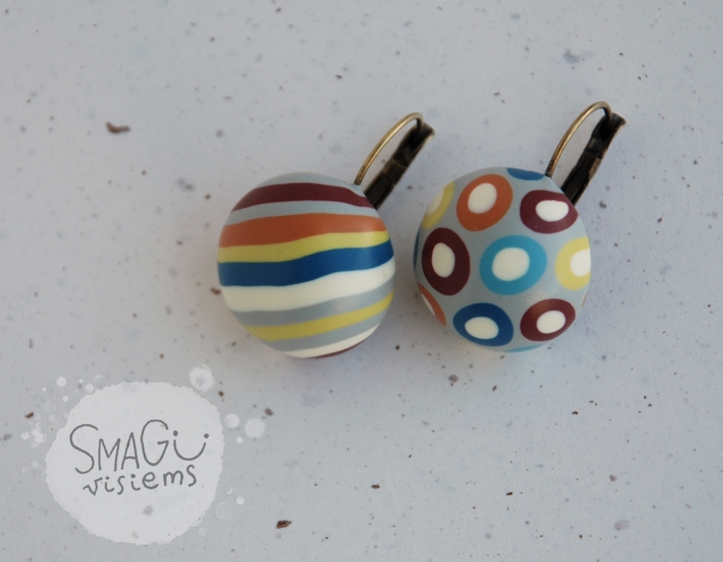 Rankų darbo, originalūs, spalvingi auskarai "Porelė su skirtumais"