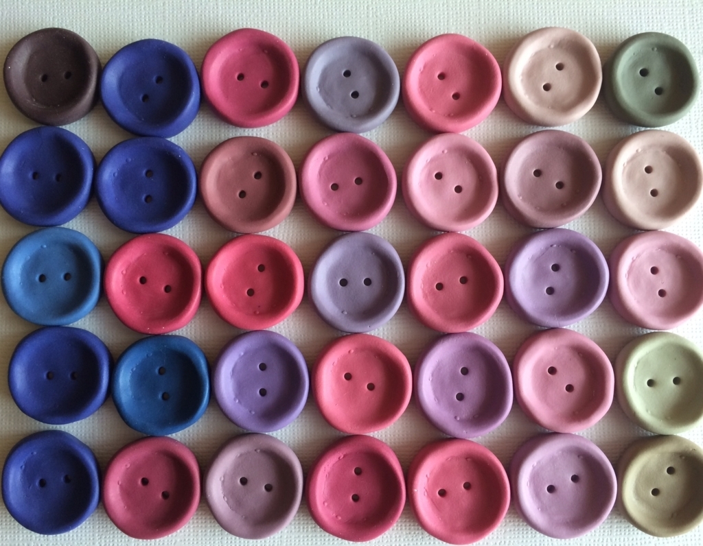 rankų darbo sagų rinkiniai milijonas atspalvių