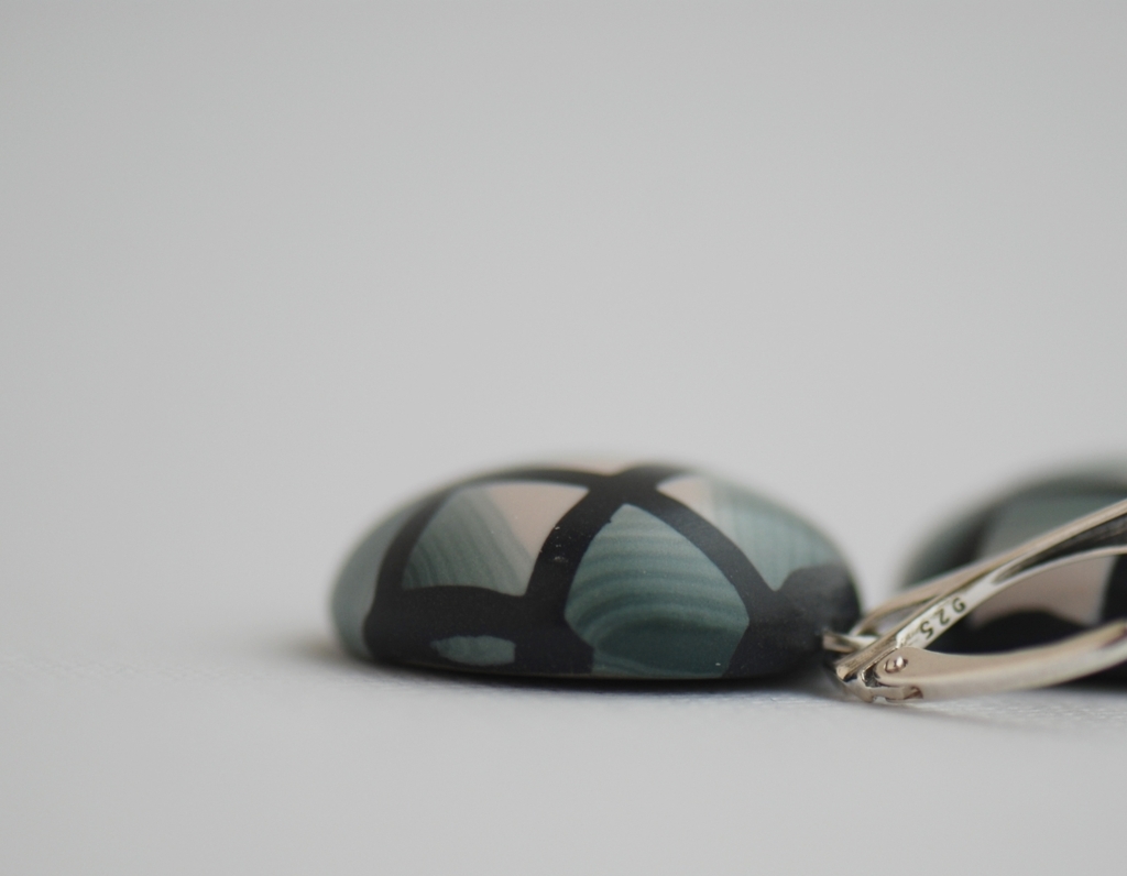 Spalvoti auskarai „Cukrus galvoje“