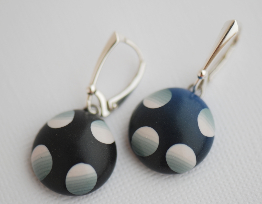 Spalvoti auskarai „Cukrus galvoje“