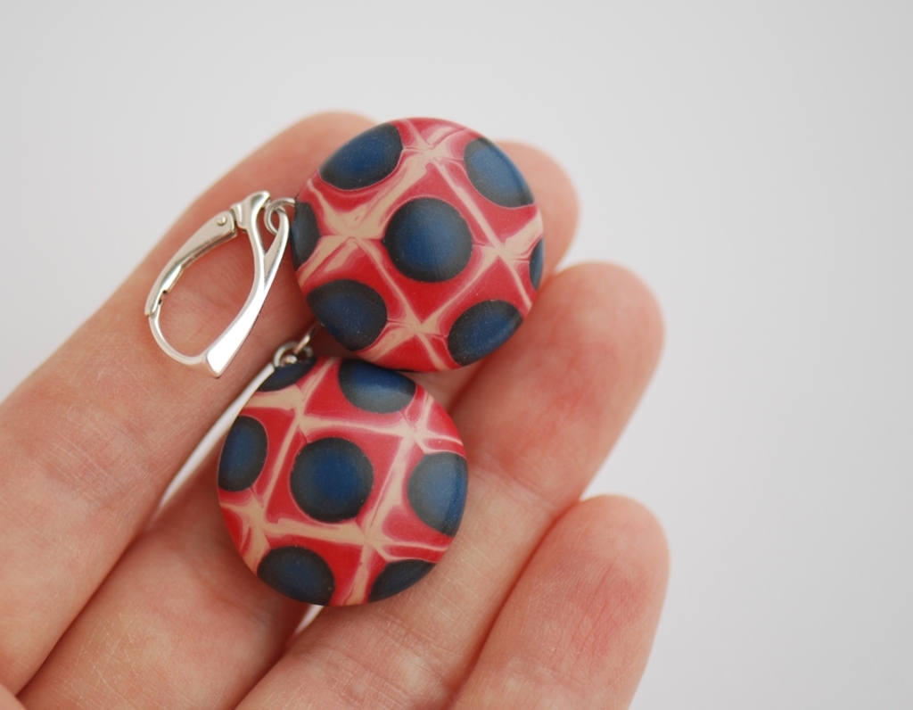 Spalvoti auskarai „Cukrus galvoje“