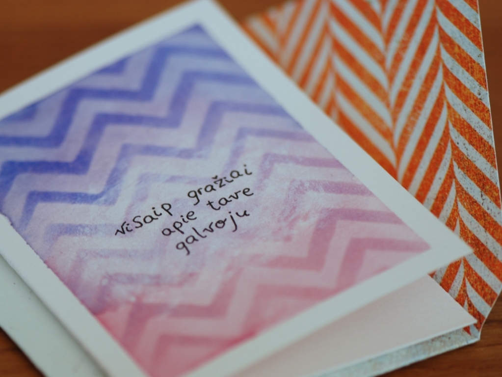 rankų darbo atvirukai su vokeliais