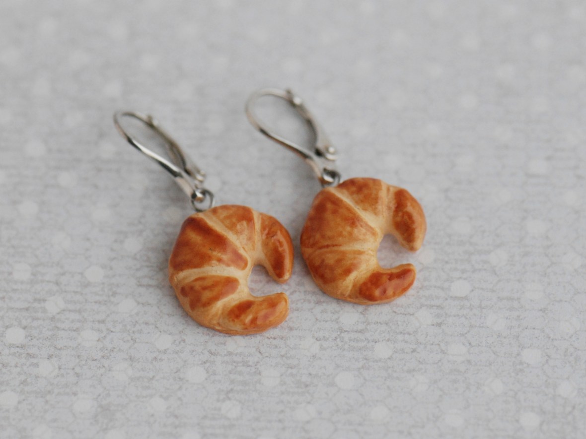 auskarai iš mini skanėstų serijos