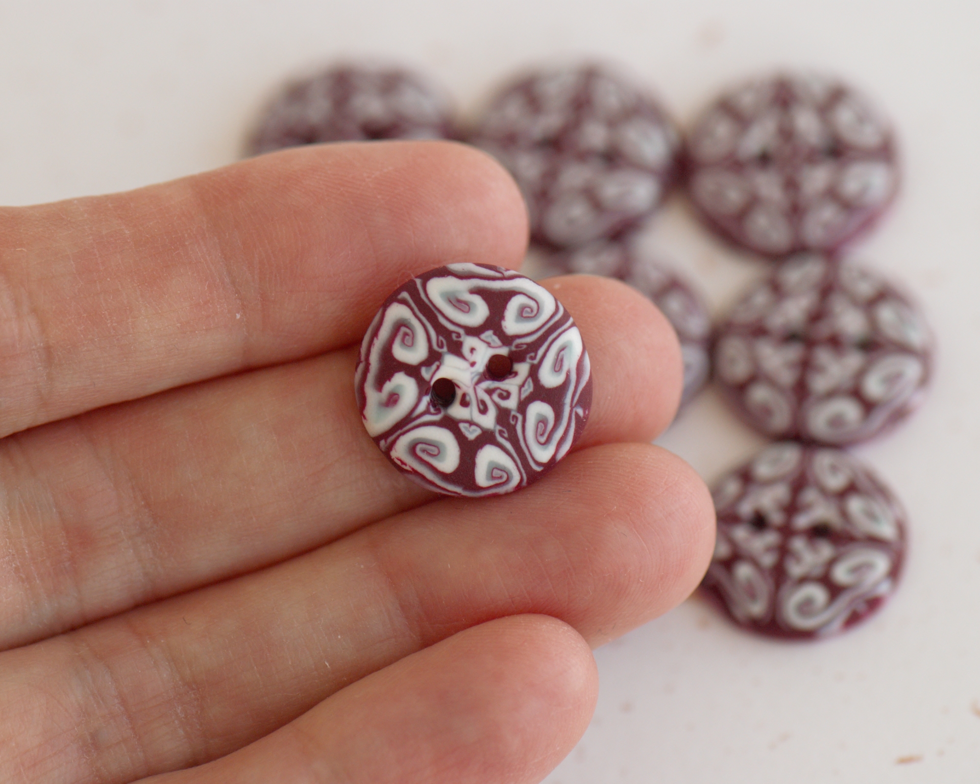 išskirtinės rankų darbo sagos siuvimui